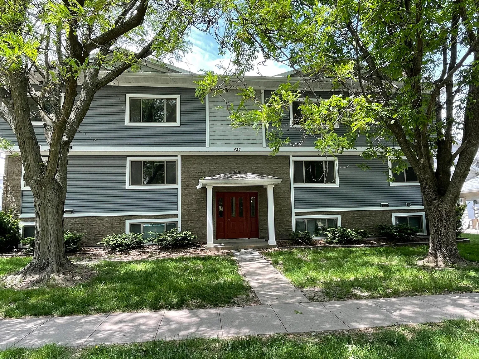 1 bed, $1,009 — Photo 1