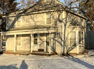 611 1st St, Sioux Rapids, IA 50585