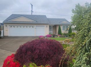 2195 Heather Way, Woodburn, OR 97071