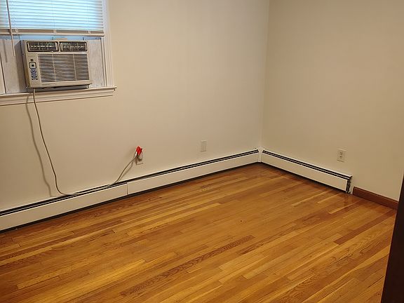 5th image of 56 Mozart St