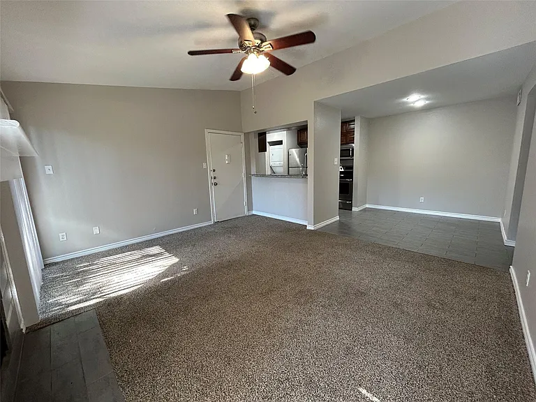 3300 Pebblebrook Dr #82 — Photo 2