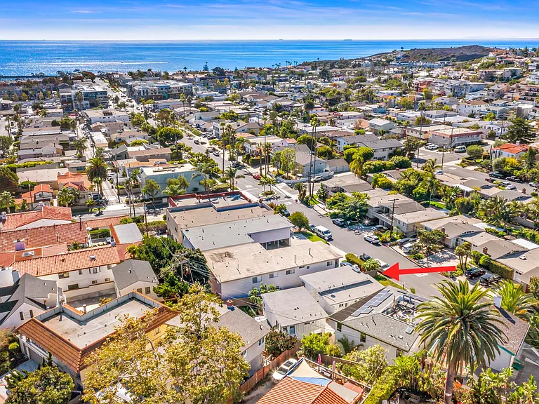 Great location close to the coast