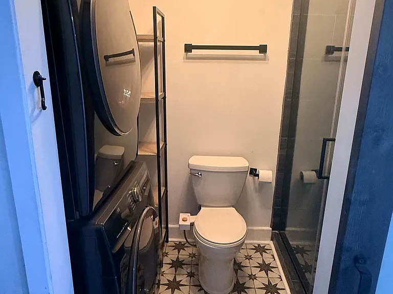 1201 Louisiana St #10 — Photo 6