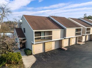31 N Slope, Clinton, NJ 08809