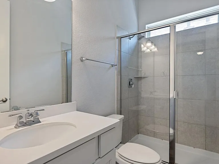 727 Spinnaker Loop — Photo 24