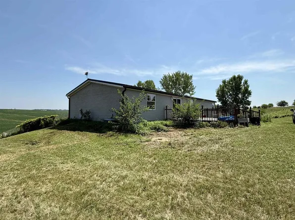 N7889 Postville Road, Blanchardville, WI 53516