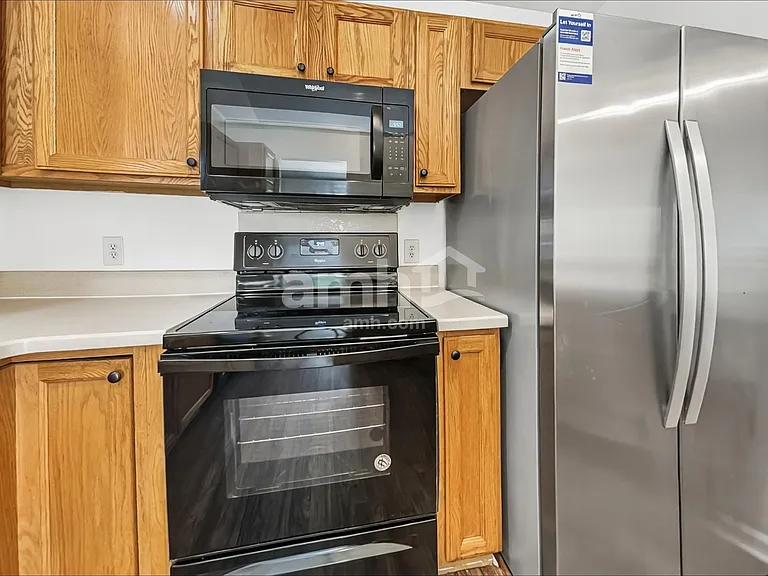 7940 Ebony Rd — Photo 3