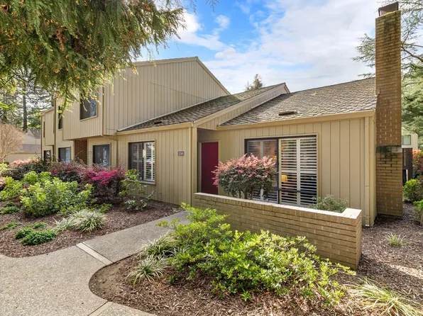 2240 Swarthmore Dr, Sacramento, CA 95825