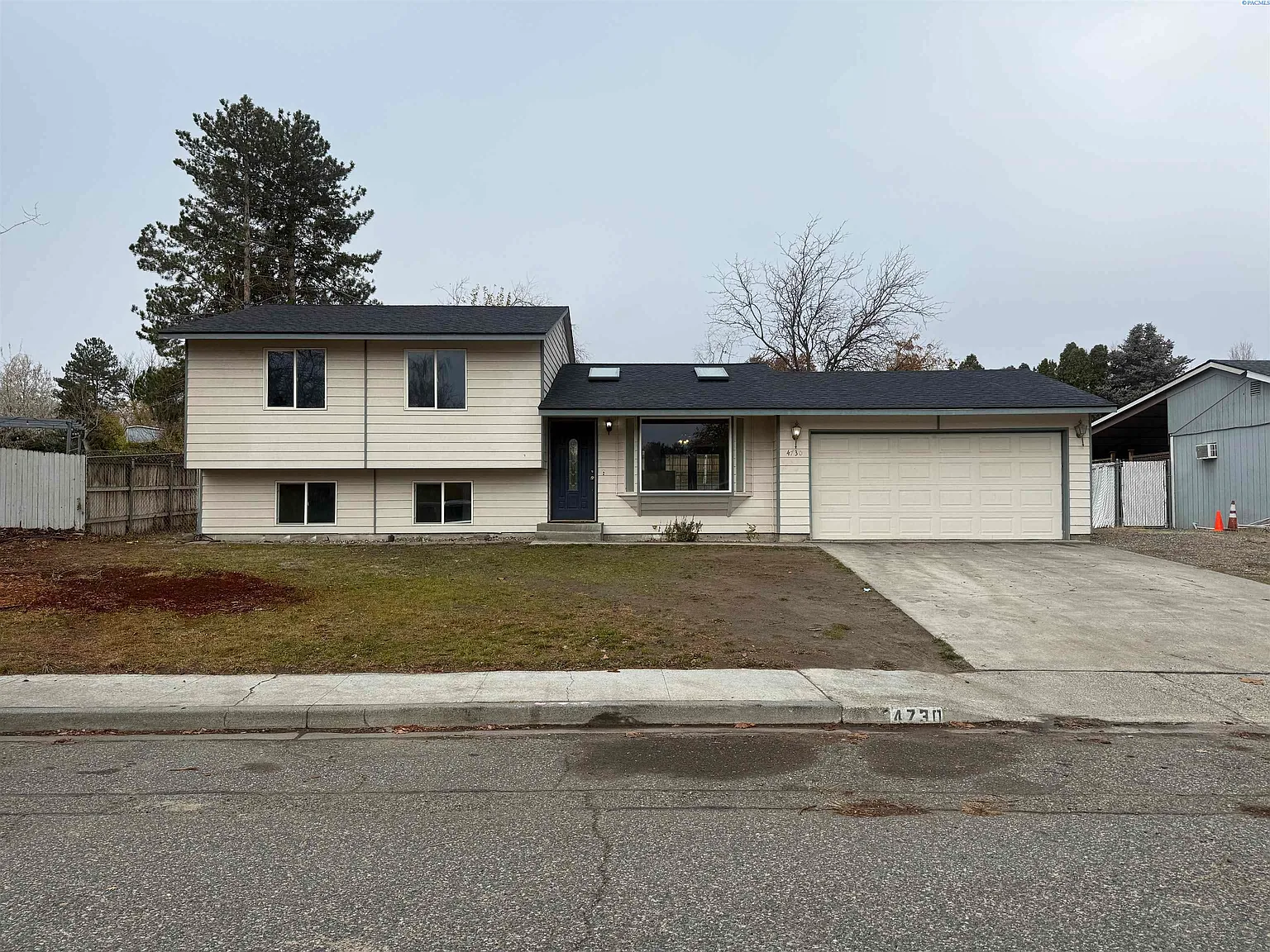 4730 W Mallard Ct photo 1