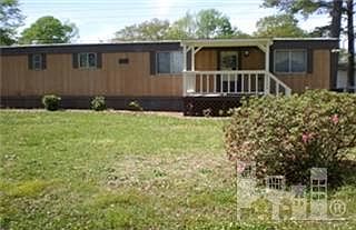 1st image of 9553 NE Oakmont Court