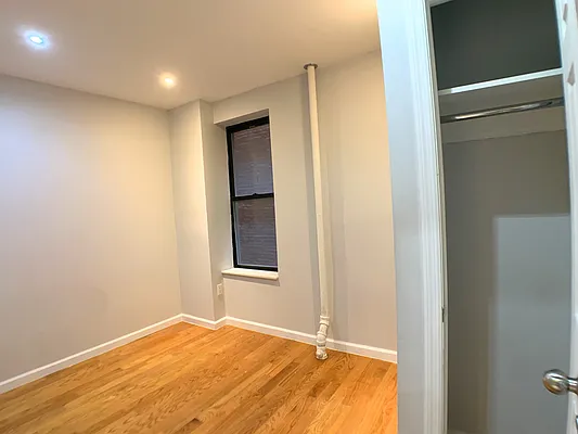 Rented by Premier One Realty LLC | media 5