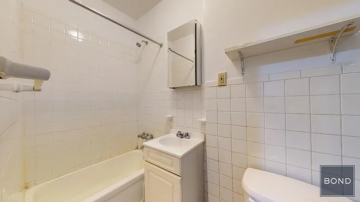 Rented by Bond New York | media 9