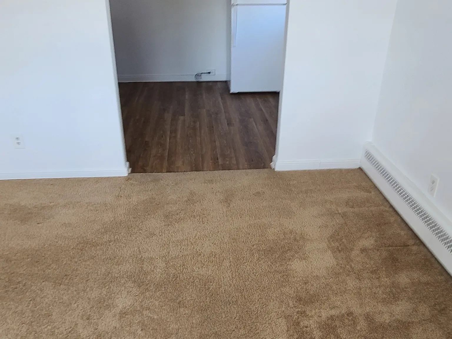 242 S Spring Garden St — Photo 2
