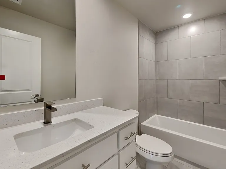 9005 NW 127th St — Photo 14
