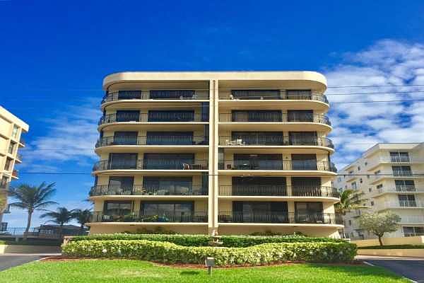 Home For Sale In La Pensee