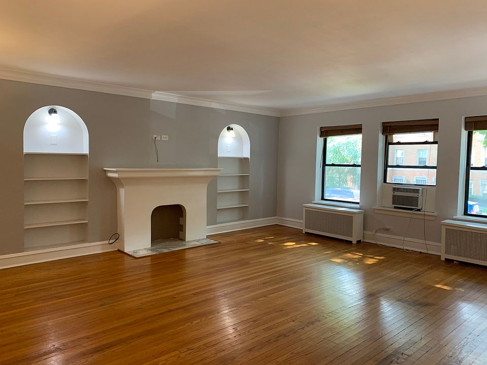 1st image of 2308 W Farwell Ave APT 1E