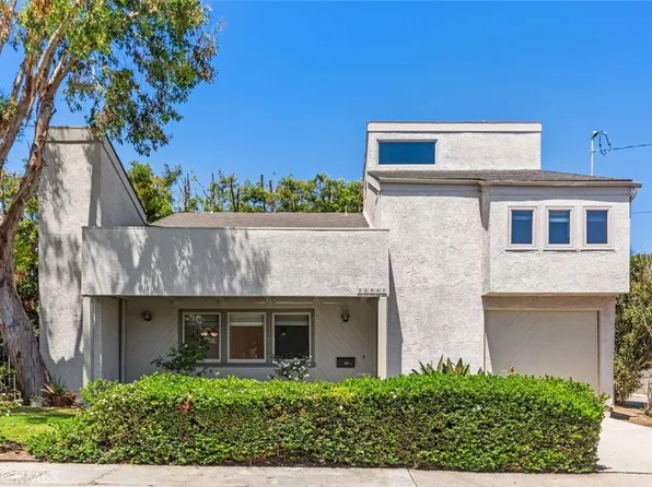 25907 Walnut St, Lomita, CA 90717