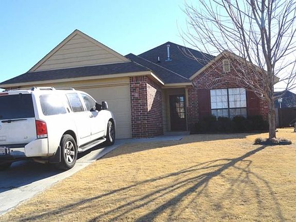 Great yard/landscaping.