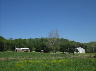 20812 State Line Rd, Sulphur Springs, AR 72768