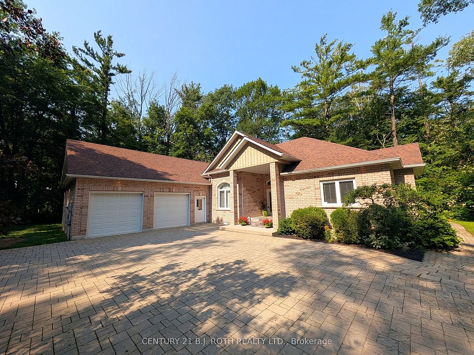 1st image of 3925 Algoma Ave