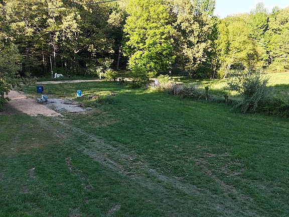 2nd image of 805 Pate Rd