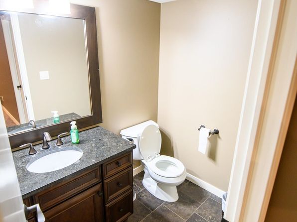 2301 Random Rd, Norfolk, NE 68701