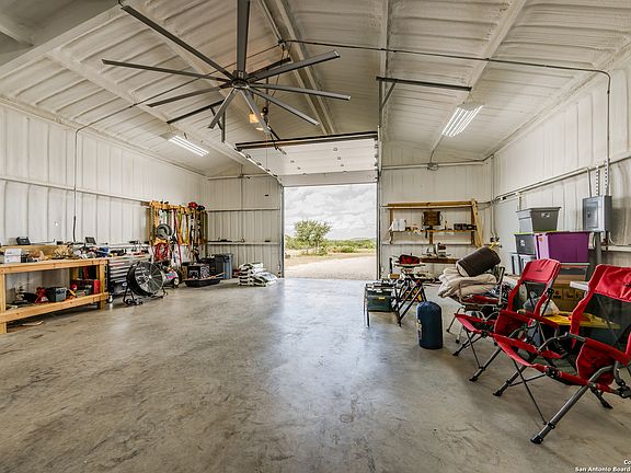 3rd image of 361 private road 2412