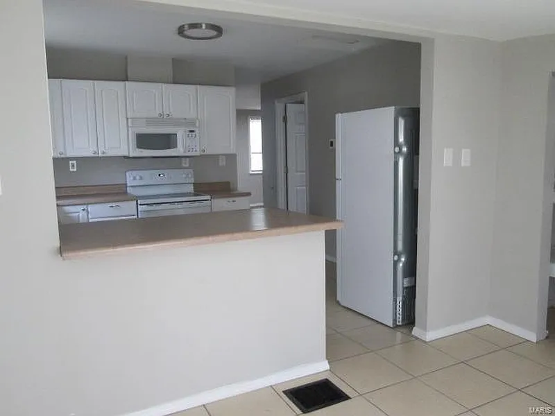 Thumbnail 13