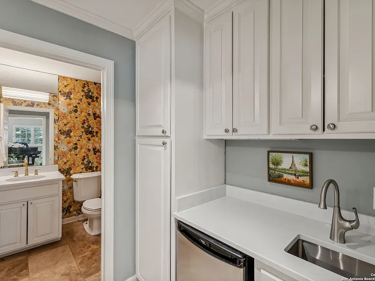 106 Morningside Dr — Photo 19