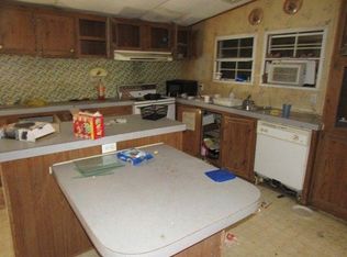 185 Red Marble Rd #3, Andrews, NC 28901