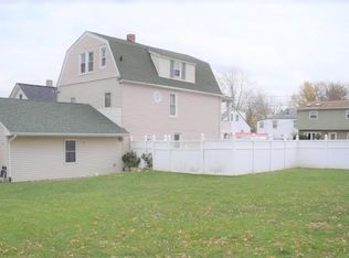154 Arlington Ave, Cliffwood, NJ 07721