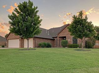 2217 Mount Vernon Rd, Enid, OK 73703