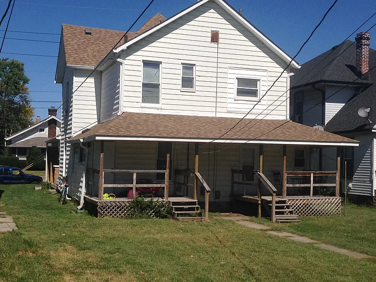 1753 W Morris St — Photo 2