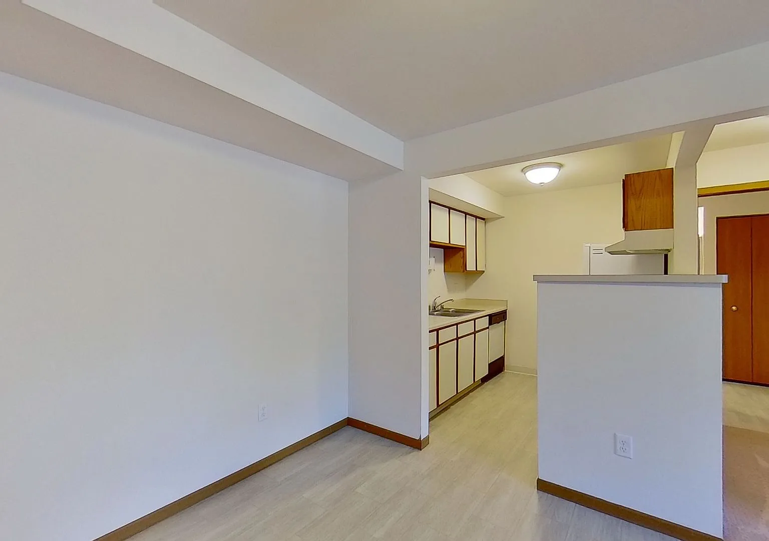 Appleton Terrace Apartments — Photo 4