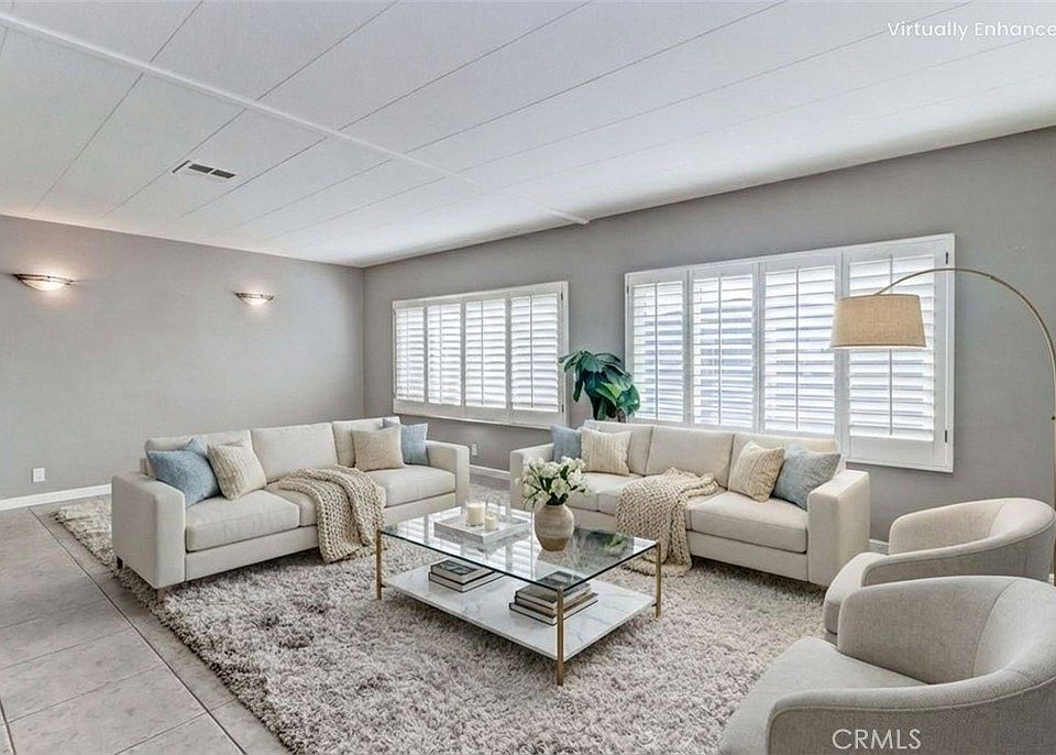1st image of 6741 Lincoln Ave Space 26