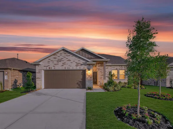 510 Samuel Ridge Dr, Dayton, TX 77535