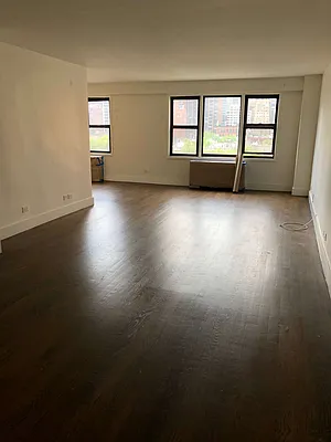 Rented by Real Estate Investors Group LLC | media 25