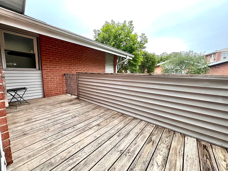 209 Flax Hill Rd #32 — Photo 8