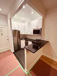 Rented by Metropolis Real Estate of Manhattan
