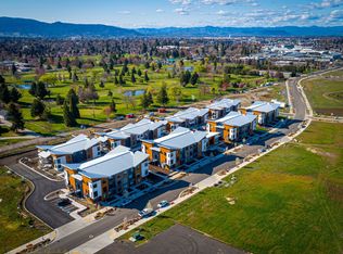1590 Myers Ln #102, Medford, OR 97501