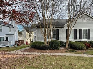 3385 Spring Harbor Dr, Doraville, GA 30340