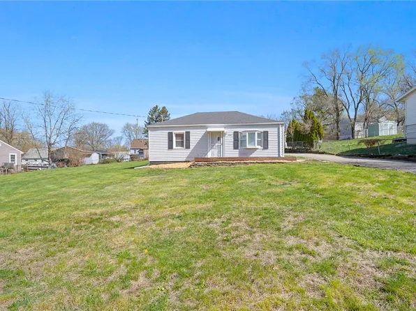 2532 Morton Ave, Des Moines, IA 50317