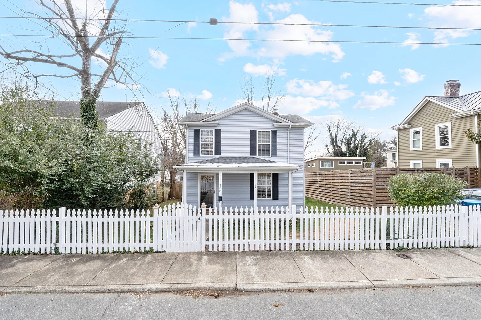 708 Bolling Ave photo 1