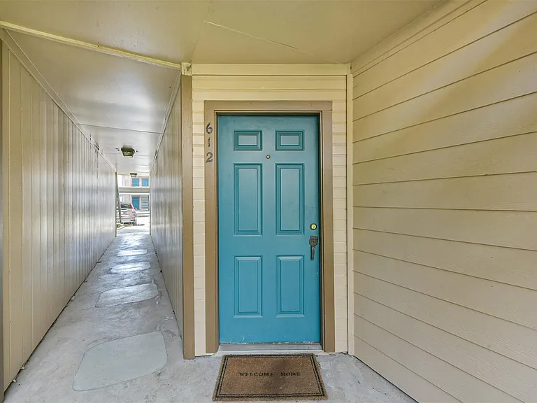2121 Hepburn St #612 — Photo 3