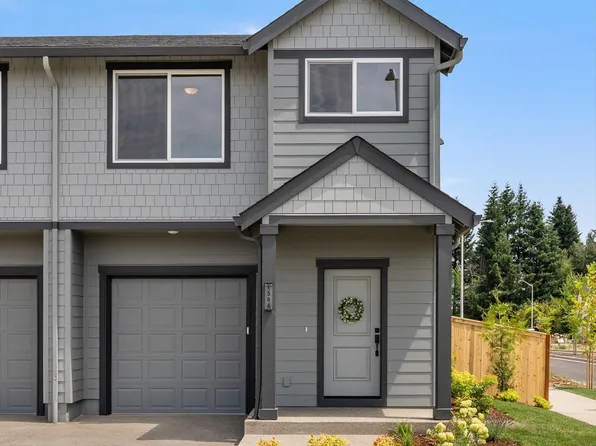 1584 Brown St, Woodburn, OR 97071