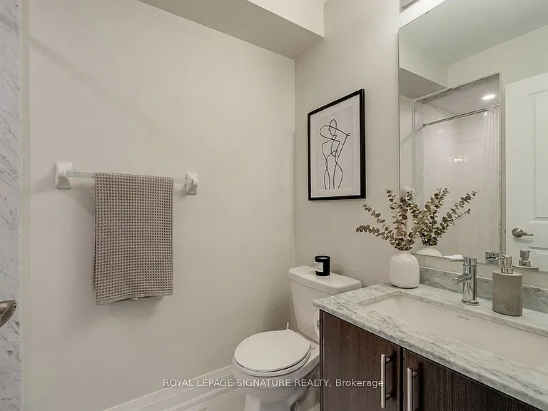 59 Creekbank Rd #UPPER — Photo 12