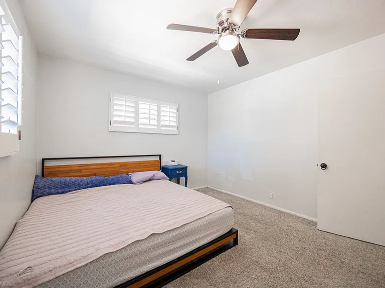 1838 E Hazelwood St — Photo 15