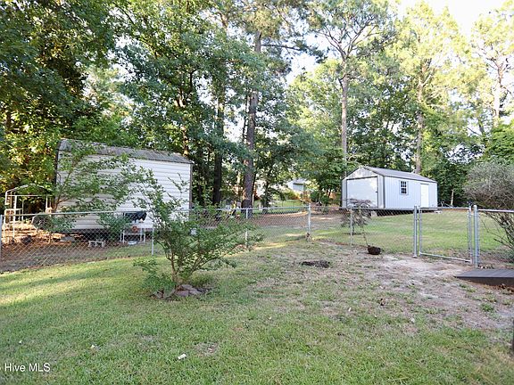 5th image of 110 Robin Hood Lane