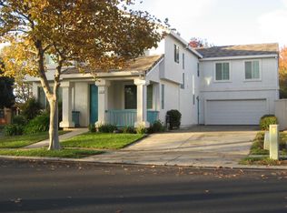 3201 Babson Dr, Elk Grove, CA 95758