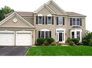 132 Magnolia Dr, Chester Springs, PA 19425